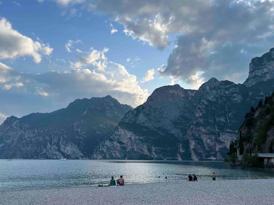 La Dolce Vita - Arco Exteriör bild
